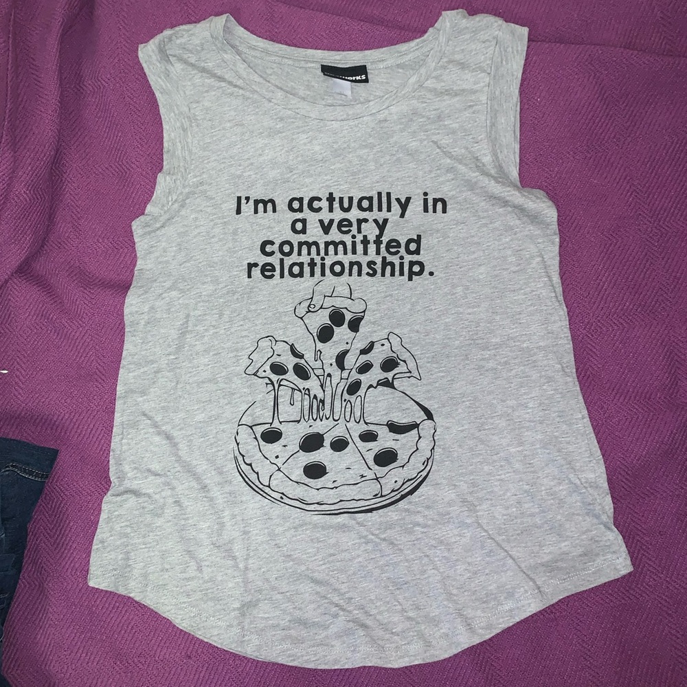 Graphic Sleeveless Pizza Tee